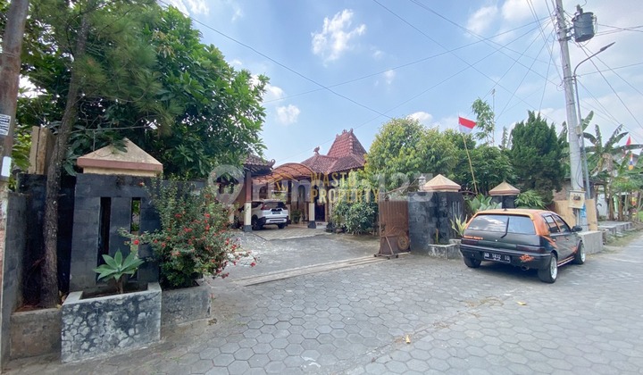 AFFORDABLE HOUSE SUITABLE FOR HOMESTAY NEAR GEMBIRALOKA ZOO