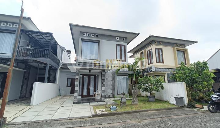 2-Story House with One Gate and Security in Palagan Sleman