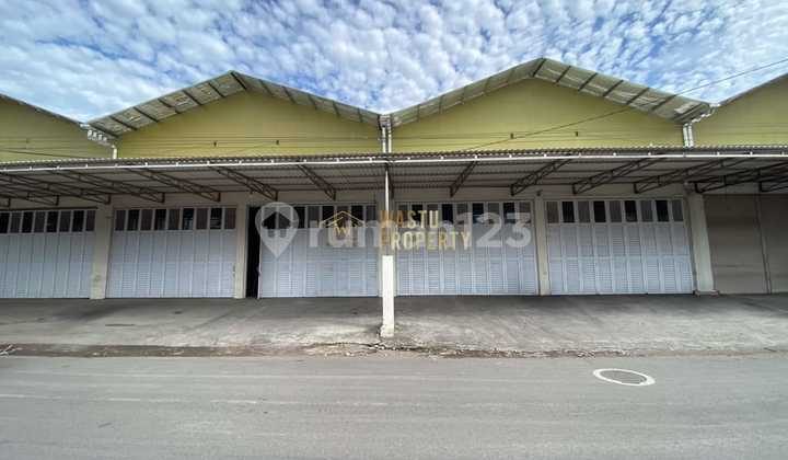 CHEAP WAREHOUSE 3 BILLION NEAR MALIOBORO YOGYAKARTA CHEAP WAREHOUSE 3 BILLION NEAR MALIOBORO YOGYAKARTA