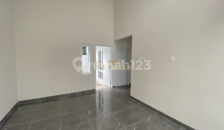 Affordable Ready-to-Occupy House in a Housing Complex Near UII Campus 2