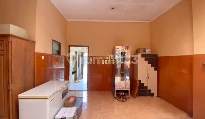 BUC! LUXURY HOUSE BELOW MARKET, NEAR SULTAN AGUNG STADIUM BUC! LUXURY HOUSE BELOW MARKET, NEAR SULTAN AGUNG STADIUM