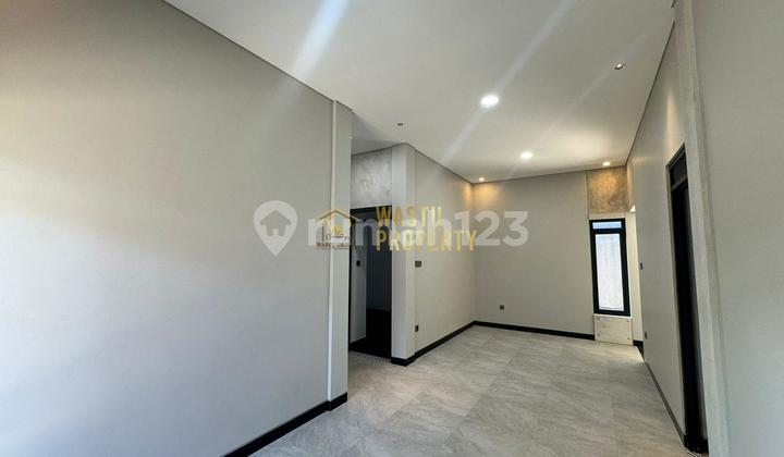 Rumah Murah di Jalan Jogja Solo SHM Strategis 2