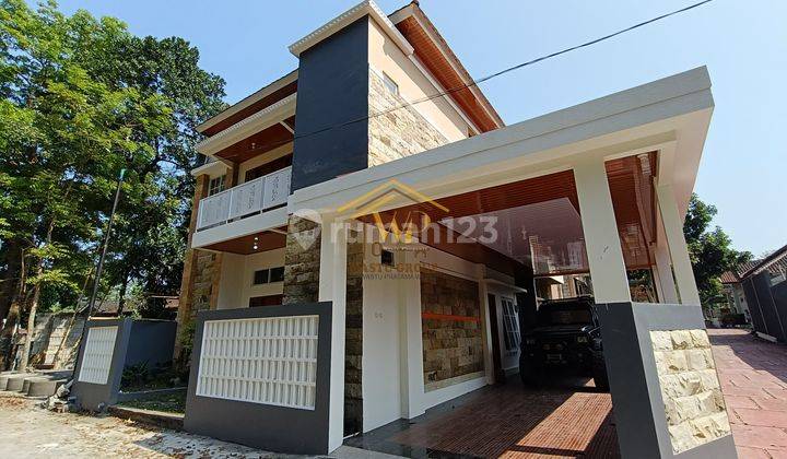 Rumah 2 Lantai Siap Huni Di Utara Maguwoharjo Dp Mulai 10  1