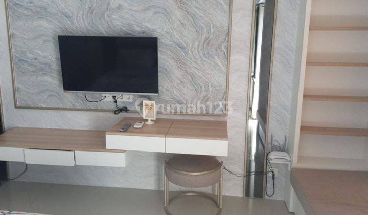 Sewa Tower Tanglin Luxury Apartemen Supermall Mansion Baru Gress  5