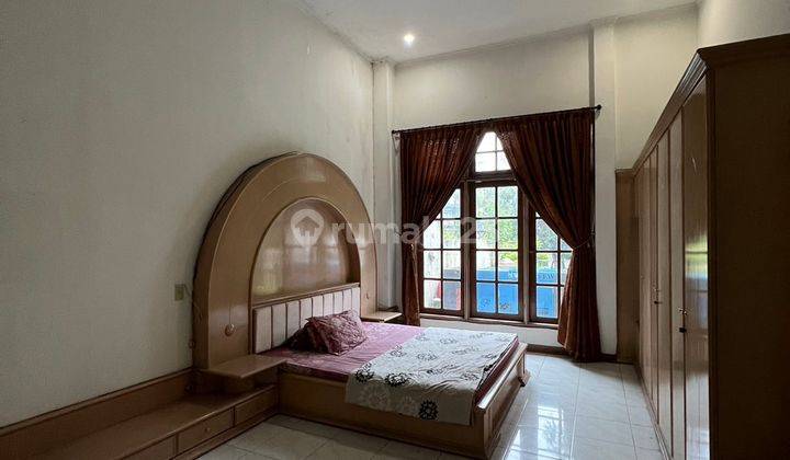 Disewa Rumah dalam Komplek di Kawasan Polonia 6