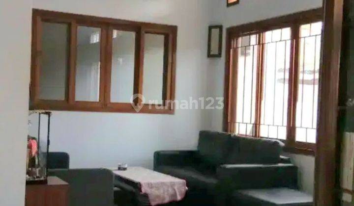 Rumah Rawamangun 180m², Jalan 2 Mobil 1