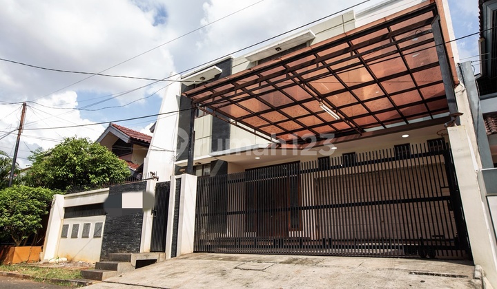 Rumah Kayu Putih Modern Minimalis