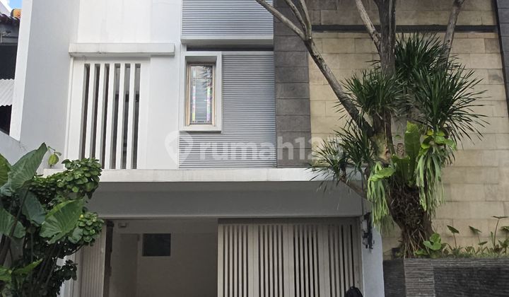 Pondok Indah House Ready to Occupy Pondok Indah House Ready to Occupy