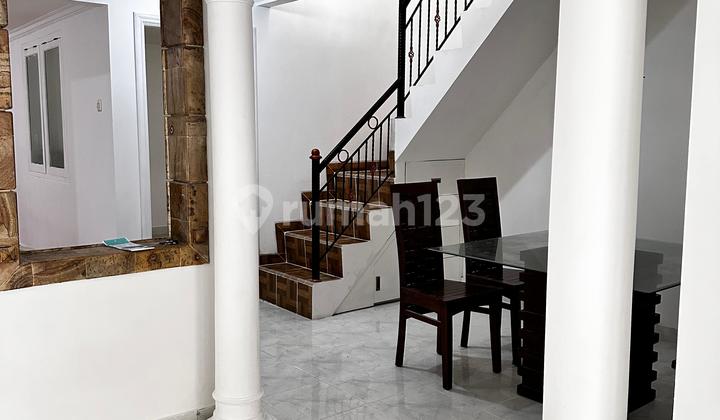 For Rent Rumah Kelapa Gading