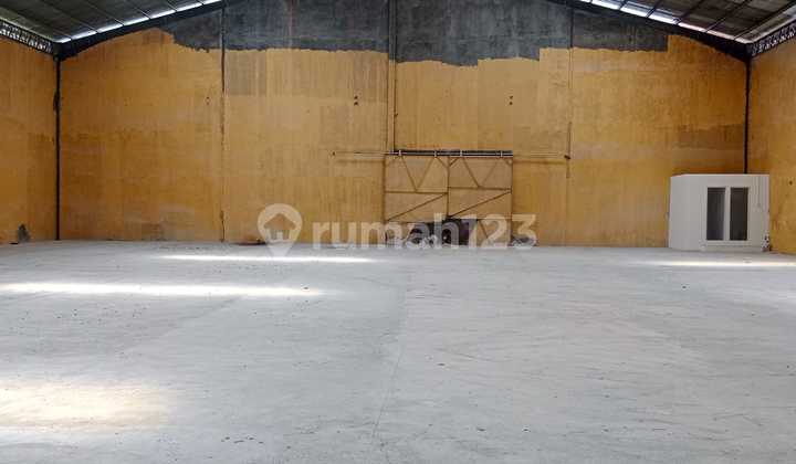Warehouse Rent in Muara Baru Warehouse Rent in Muara Baru