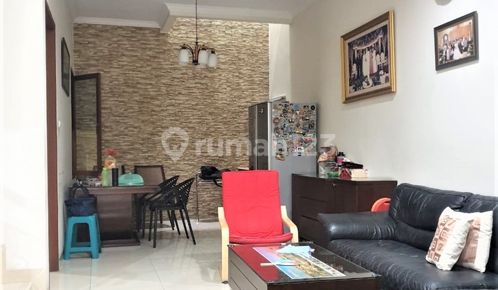 Rumah Sunter Paradise 2, Nego