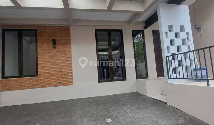 Murah Rumah Minimalis Modern Kelapa Gading 136m² 2