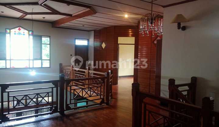 Rumah Lux Asri di Daerah Arcamanik Bandung 2