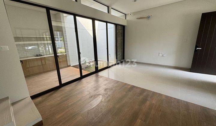 Rumah Asri di cluster Flora, Summarecon Bandung 1