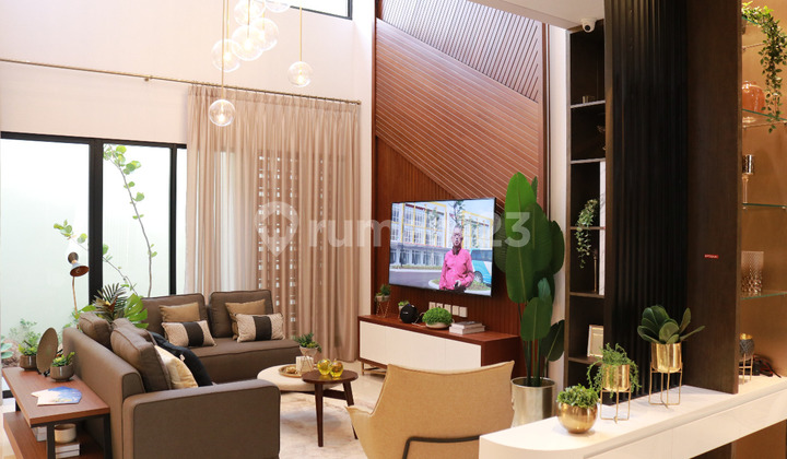 Rumah Asri Full Furnished di Cluster Emily Summarecon