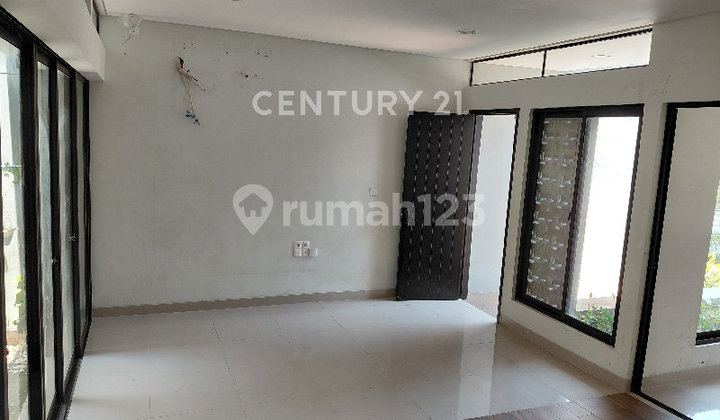 Rumah Murah 2 Lantai Cluster Flora Summarecon Bandung 2