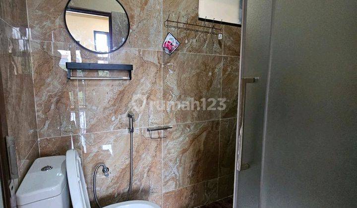 kamar mandi turun harga di jual rumah