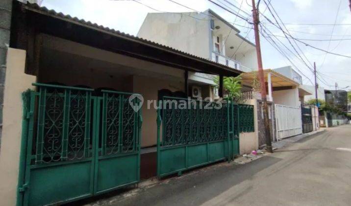 Dijual rumah minimalis lokasi strategis dlm perumahan Pondok Kelapa  1