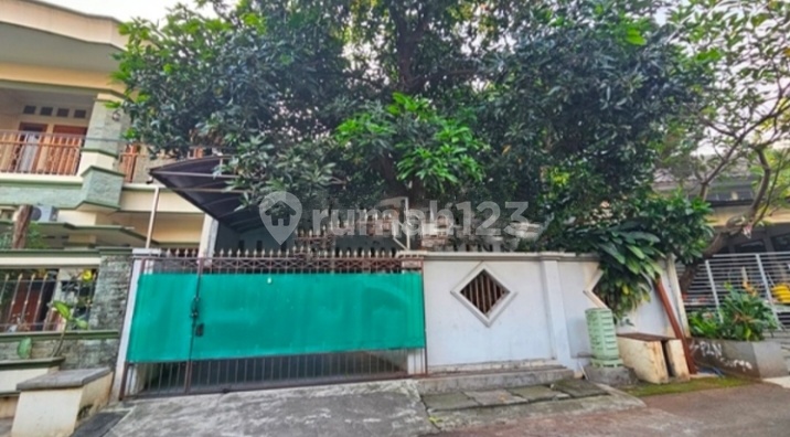 For Sale Ready-to-Occupy House in Pondok Kelapa Housing Estate
