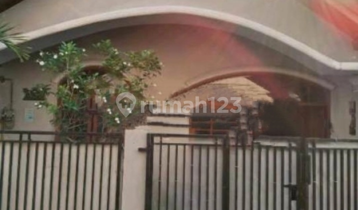 Dijual Rumah di Lokasi Strategis Daerah Rawamangun Dijual Rumah di Lokasi Strategis Daerah Rawamangun