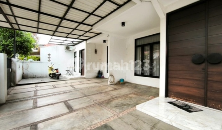 Dijual Rumah Minimalis Terawat Siap Huni di Taman Galaxy Bekasi