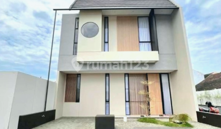 Rumah baru gaya jepang di komplek osaka nodigon gate 1