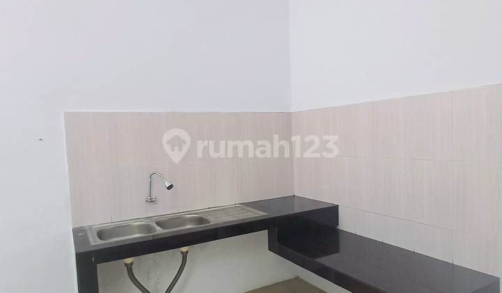 Rumah di sewakan di jalan marelan I komplek royal marelan 2