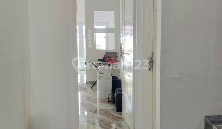 Rumah Bagus di Komplek De Versailles Suite Daerah Marelan 2