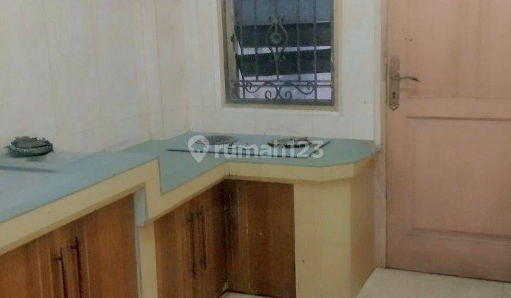 RUKO 3,5 TINGKAT LOKASI DEKAT PAJAK BERUANG 2