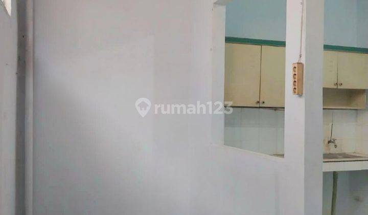 RUMAH PETAK LEBAR 5 METER DALAM KOMPLEK JALAN JAWA SEI SIKAMBING 2