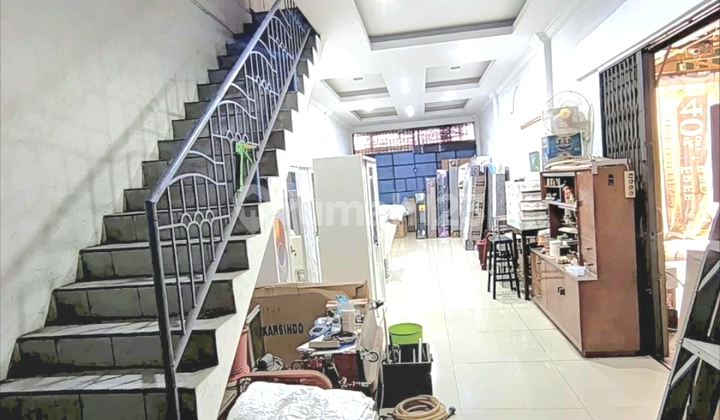 Sewa Ruko Murah di Jalan Krakatau 4 Tingkat Sewa Ruko Murah di Jalan Krakatau 4 Tingkat