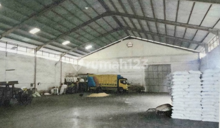 Gudang siap pakai lokasi pinggir jalan medan binjai 1