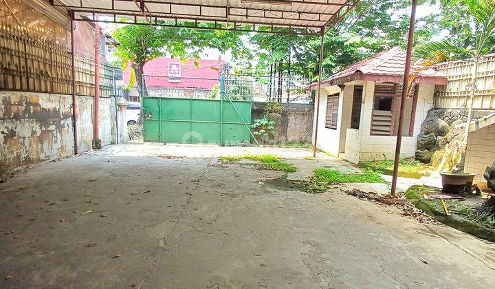 Ruko Kawasan Ramai Lokasi Pinggir Jalan Bilal Ujung 2