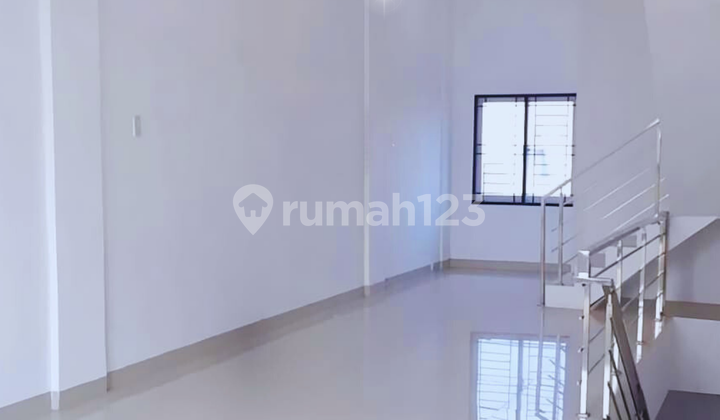 Ruko Jual cepat harga pasti murah di pinggir jalan daerah sekip Ruko Jual cepat harga pasti murah di pinggir jalan daerah sekip