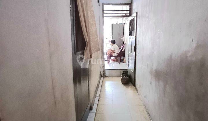 RUMAH HITUNG TANAH SUPER PANJANG DI JALAN SEKIP 2