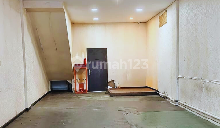 Ruko Bisnis Lokasi Cemara Asri Dekat Goodluck