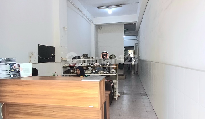 Ruko Gandeng Dekat Milo Karaoke Jalan Pepaya 2