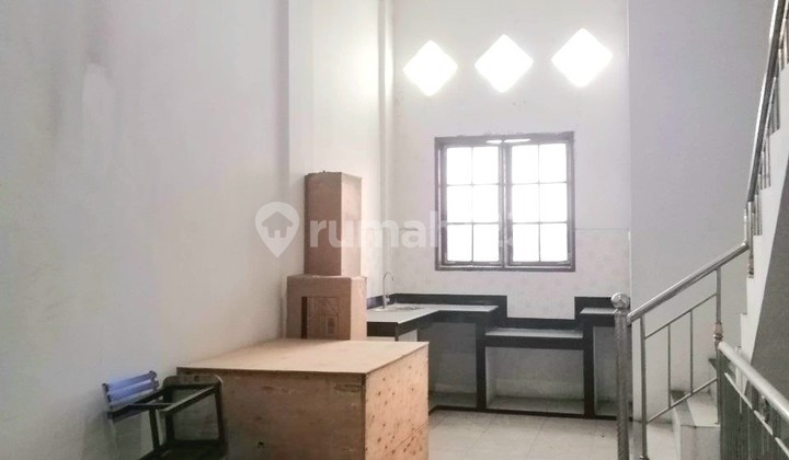 Ruko Bisnis Kawasan Ramai Pinggir Jalan Sei Batang Hari 2