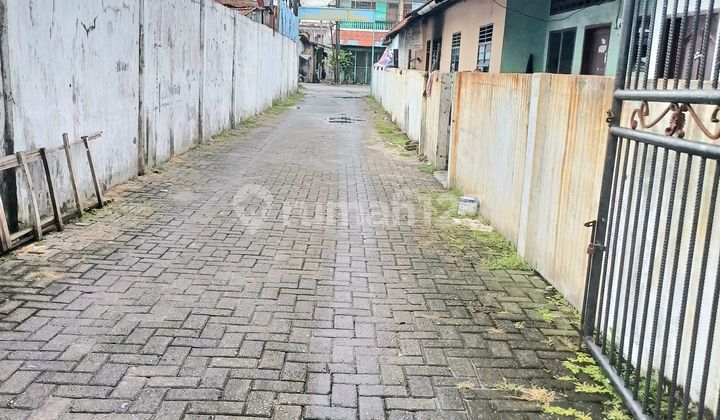 Rumah.murah Dalam Komplek Taman Pasar 3 Krakatau 2