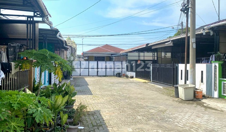 Affordable house in Medan Denai area on Jermal Street.