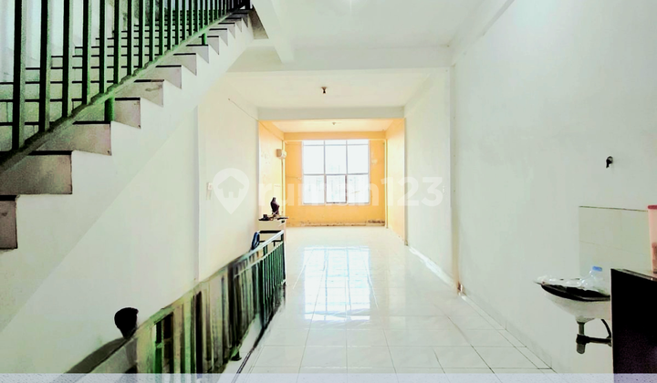 Ruko Kondisi Bagus Daerah Multatuli Siap Huni Ruko Kondisi Bagus Daerah Multatuli Siap Huni