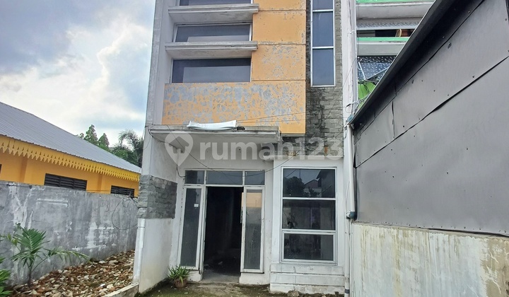 Rumah Komplek Posisi Hook Jalan Medan Area Selatan -Sutrisno Rumah Komplek Posisi Hook Jalan Medan Area Selatan -Sutrisno