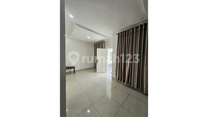 Rumah Perumahan Puri Intan, Jl Mandolin, Pegangsaan Dua, Kelapa Gading