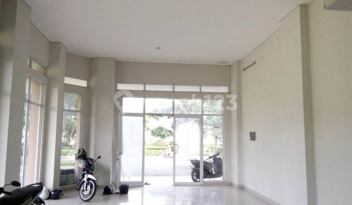 Ruko Hoek Jakarta Garden City, The Walk Luas 7,5x14,5m2