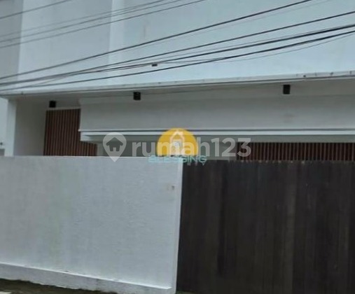 Rumah Cantik Premium Siap Huni Eksklusif di Bukit Sari 1