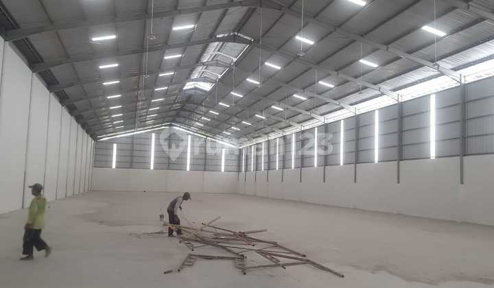 Strategic Ready-to-Use Warehouse for Business in the Gatsu Industrial Area 2