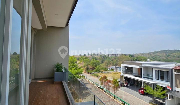 Rumah Cluster Mewah Siap Huni di Cluster Montana Candigolf 2