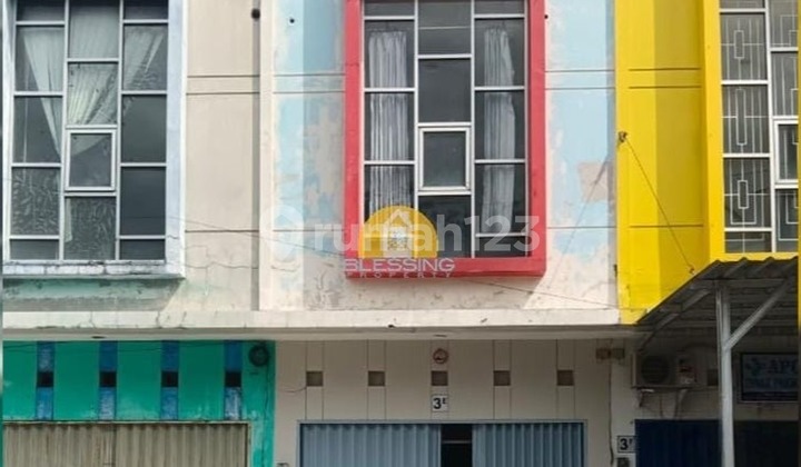 Strategic Ready-to-Use Shop House for Business on Canal Road 1