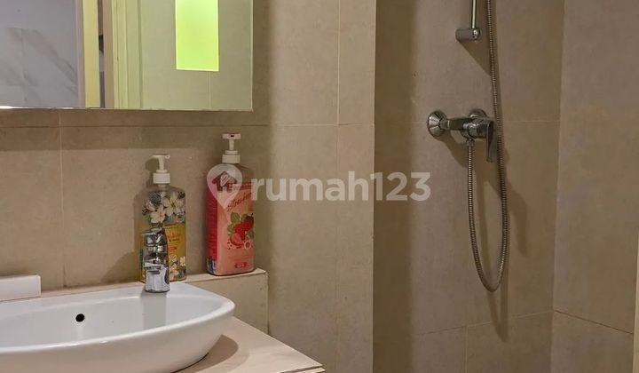 Dijual Unit Apartemen Full Furnished Warhol Louis Kienne Simpanglima Semarang 2