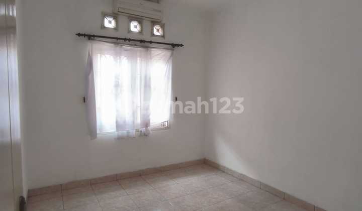 Quick Sale - Affordable House in Puri Mediterania, Semarang 2